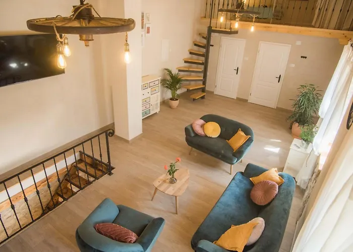Feriehus Fuer 5 Personen Und 1 Kind In By Interhome