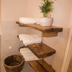 Fuer 5 Personen Und 1 Kind In By Interhome