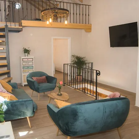 Fuer 5 Personen Und 1 Kind In By Interhome Hébergement de vacances