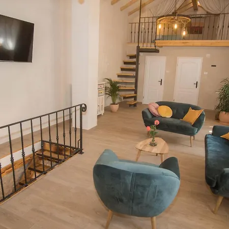 Fuer 5 Personen Und 1 Kind In By Interhome *